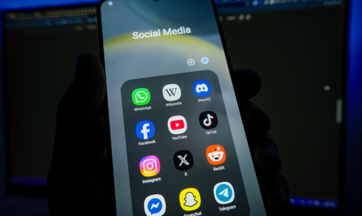 Европейският съюз обяви, че приложението за проверка на възрастта с цел защита на децата в интернет вече е готово