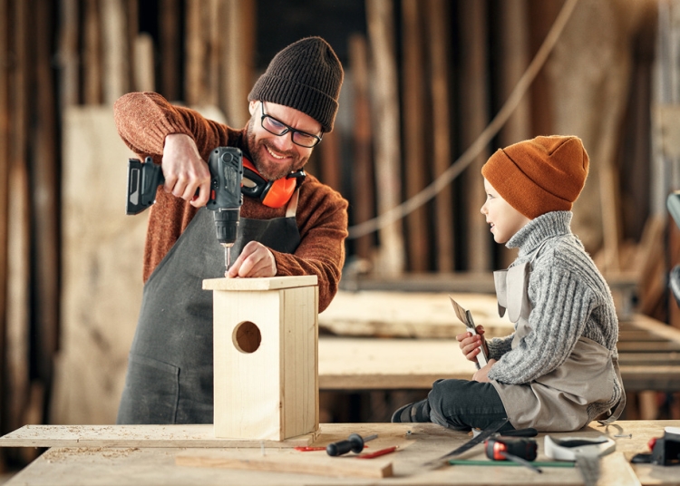 Работа, връзка, разговор: бащинска рецепта за отглеждане на добри и силни синове 1 Работа, Заплащане, Връзка и Разговор: Лекарско Предписание за Отглеждането на Добри и Здрави Синове