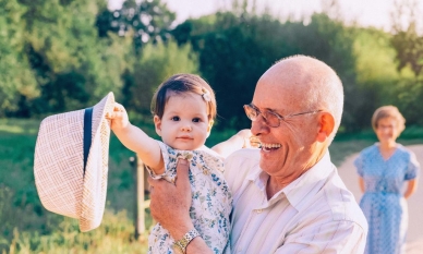 Защо грижата за внуците може да е едно от най-полезните неща за мозъка 1 Защо грижата за внуците може да е едно от най-полезните неща за мозъка
