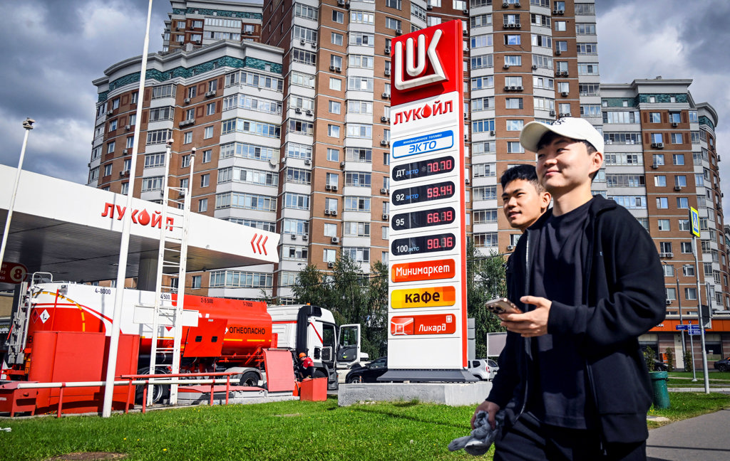 Русия забрани на производителите износа на бензин 3 Русия забрани на производителите износа на бензин