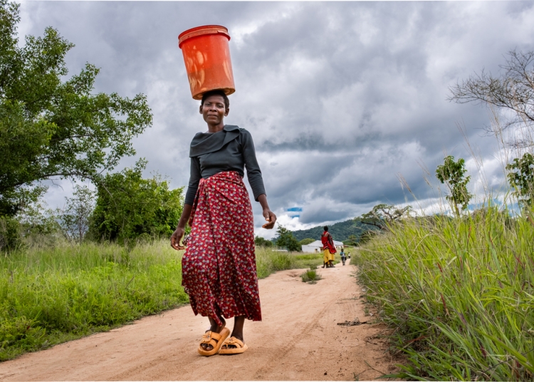 Във Снимки: Водната Криза в Малави