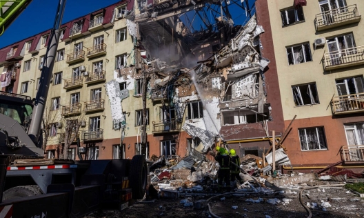 Русия обяви временно Великденско примирие; Украйна се съгласи