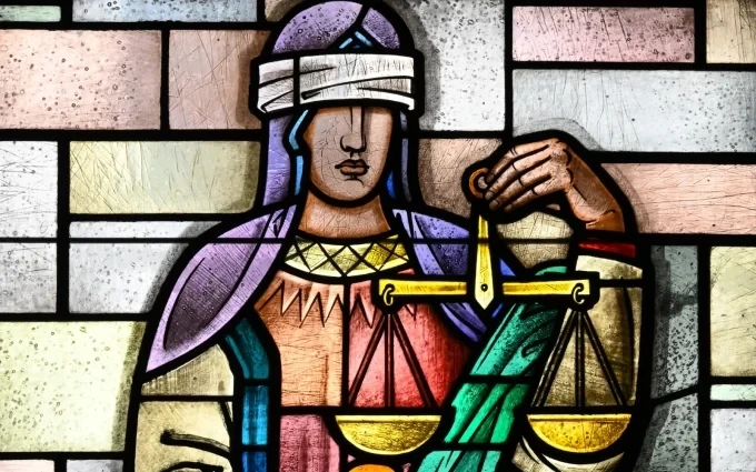 Министерството на правосъдието предлага проект за защита от SLAPP делата