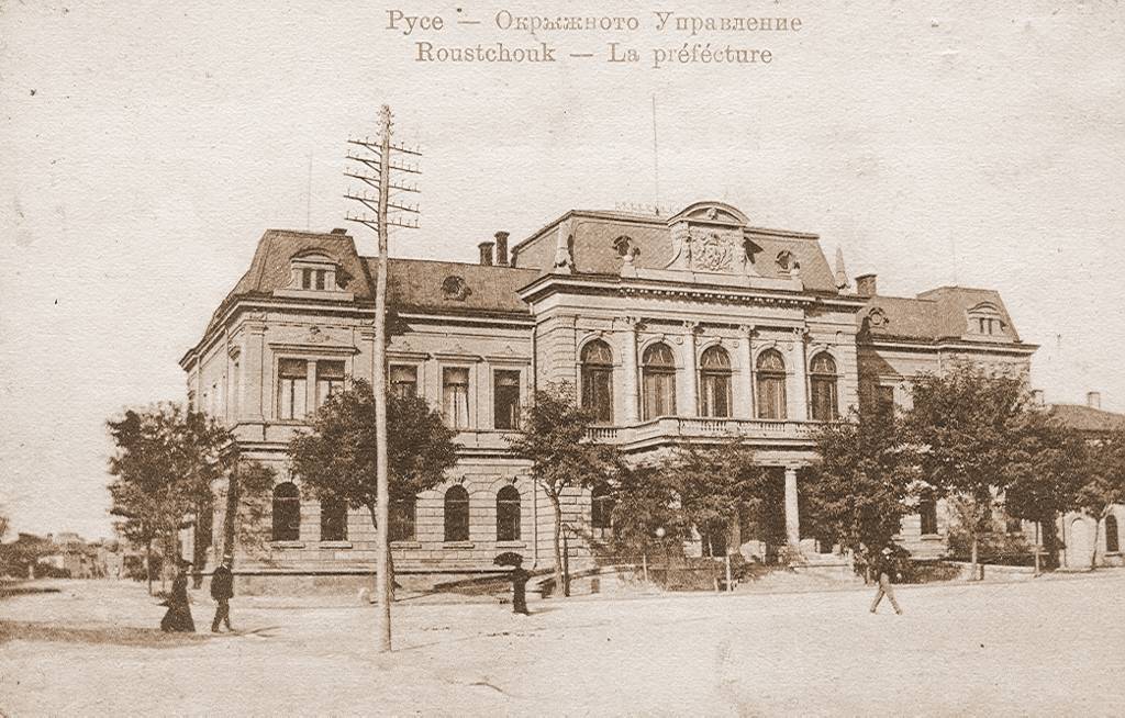 Русенската къща „Чикаго“ и първият асансьор в България 6 ba3184f4-2d28-4383-9e94-a45264b6112c.png