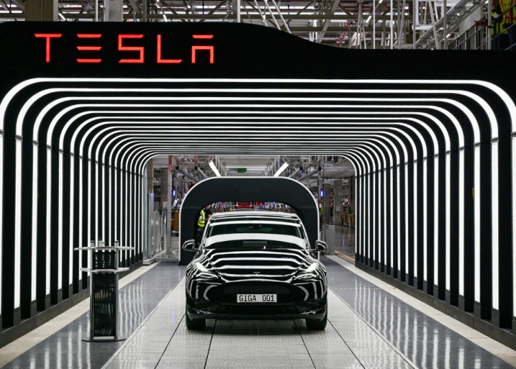 Tesla пусна функцията за напълно самостоятелно шофиране в Литва 1 Tesla пусна функцията за напълно самостоятелно шофиране в Литва