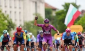 Giro d’Italia 2026 се сбогува с България с победата на Пол Мание в София 1 Пол Мание спечели третия етап на Giro d'Italia в България.