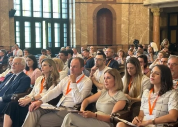 Алманах на българския преподавател и изследовател създадоха от фондация „Неуморните“ 10 Участници във форума по време на представянето на дигиталния Алманах на българския преподавател и изследовател в Аулата на Софийския университет „Св. Климент Охридски“, 29 юни 2026 г. (https://www.mon.bg/)