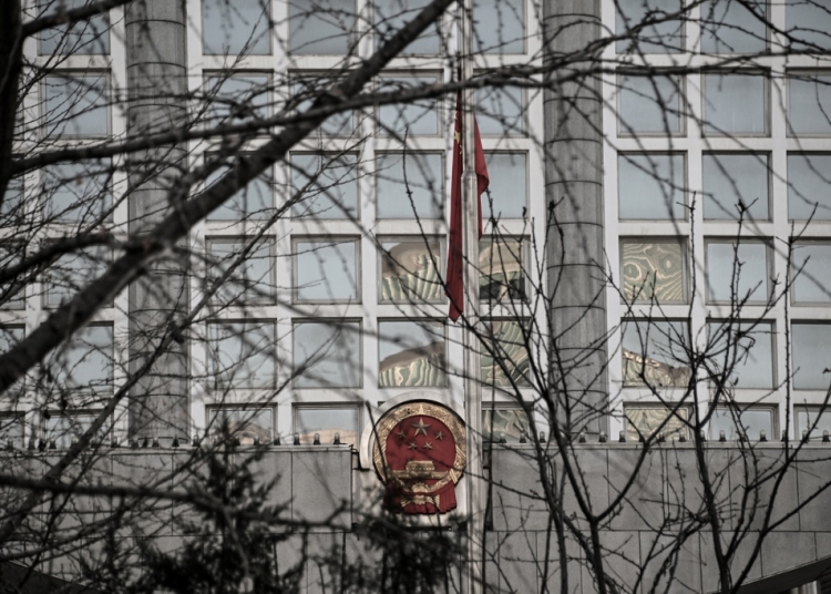 Китай наложи нови експортни ограничения срещу 10 американски компании 1 Китай въведе нови ограничения за износ срещу 10 американски компании от секторите на редкоземните елементи и отбраната