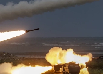 Денят в снимки: тайвански учения с боеприпаси, изслушването за връзките на Бил Гейтс с Епстийн и присъдата за нападението с киселина от индонезийската армия 9 id6046167 gettyimages 2280208086 vs 22