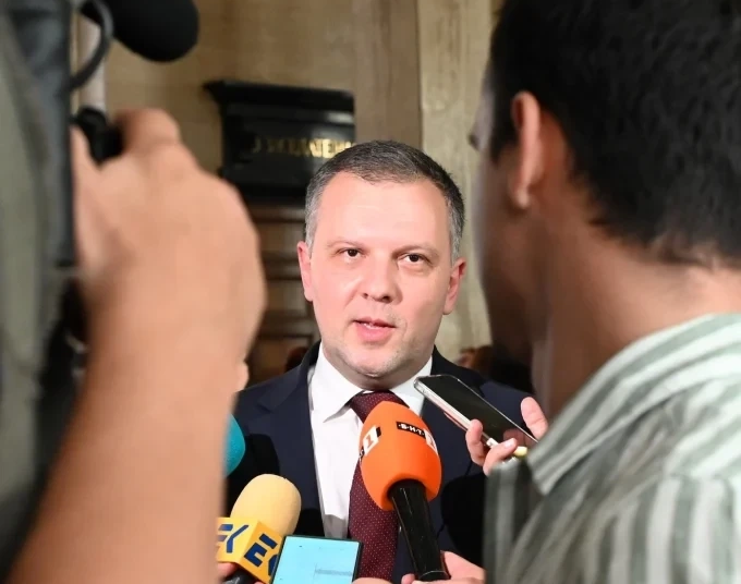 Министър Николай Найденов поиска временното отстраняване на ръководителя на Софийската градска прокуратура