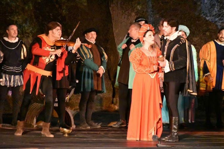 „Риголето“ закрива „Опера на светилището“ 2 2879c979-7105-4584-8d5f-3178042ff210.jpg