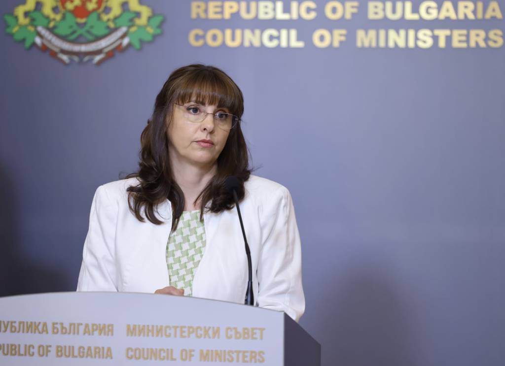 Нов механизъм за минималната заплата: държавата и социалните партньори договориха критериите за 2027 г. 34 647b34bd-0d80-4531-bd84-8a979d66d7dc.jpg