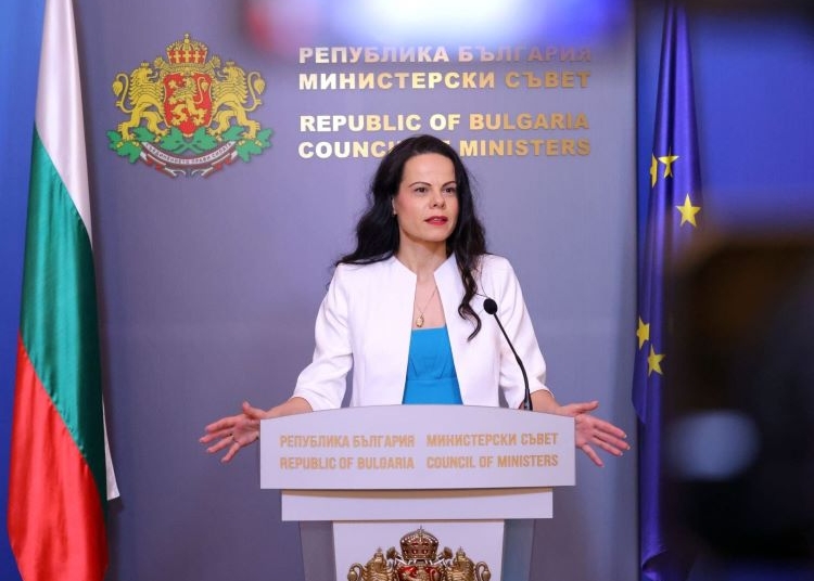 Министър Ивкова: Здравната система се нуждае от смели реформи 1 ac3341ce ab3d 4b60 9bfc 12ae373992b0