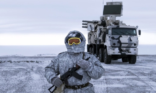 Лавров заяви, че военната активност на НАТО в Арктика застрашава сигурността на Русия