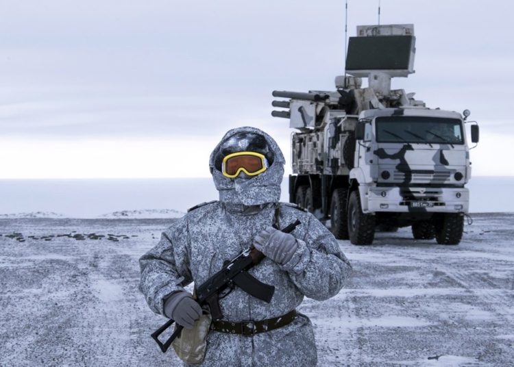 Лавров заяви, че военната активност на НАТО в Арктика застрашава сигурността на Русия