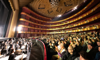 „Мощно, емоционално“: Shen Yun откри турнето си по случай 20-ата годишнина пред препълнения „Линкълн Сентър“