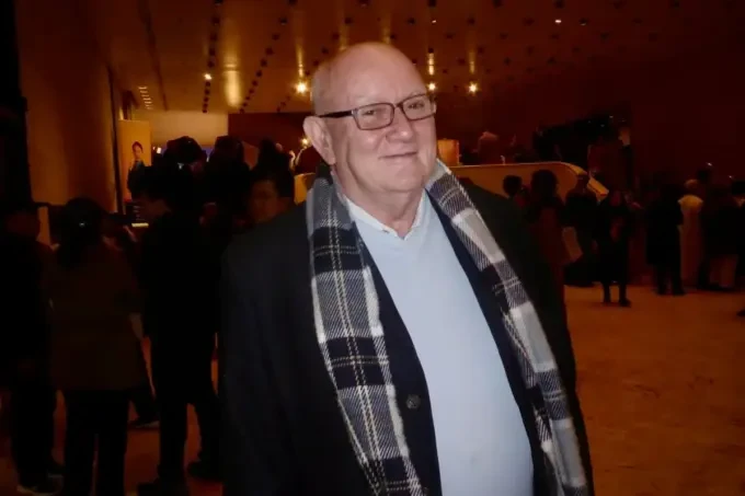 „Силно, емоционално“: Shen Yun откри турнето си по случай 20-ата годишнина пред препълнения „Линкълн Сентър“ 37 id6003952 23 20260325 nyc frankliang doctor 2 1200x800 1