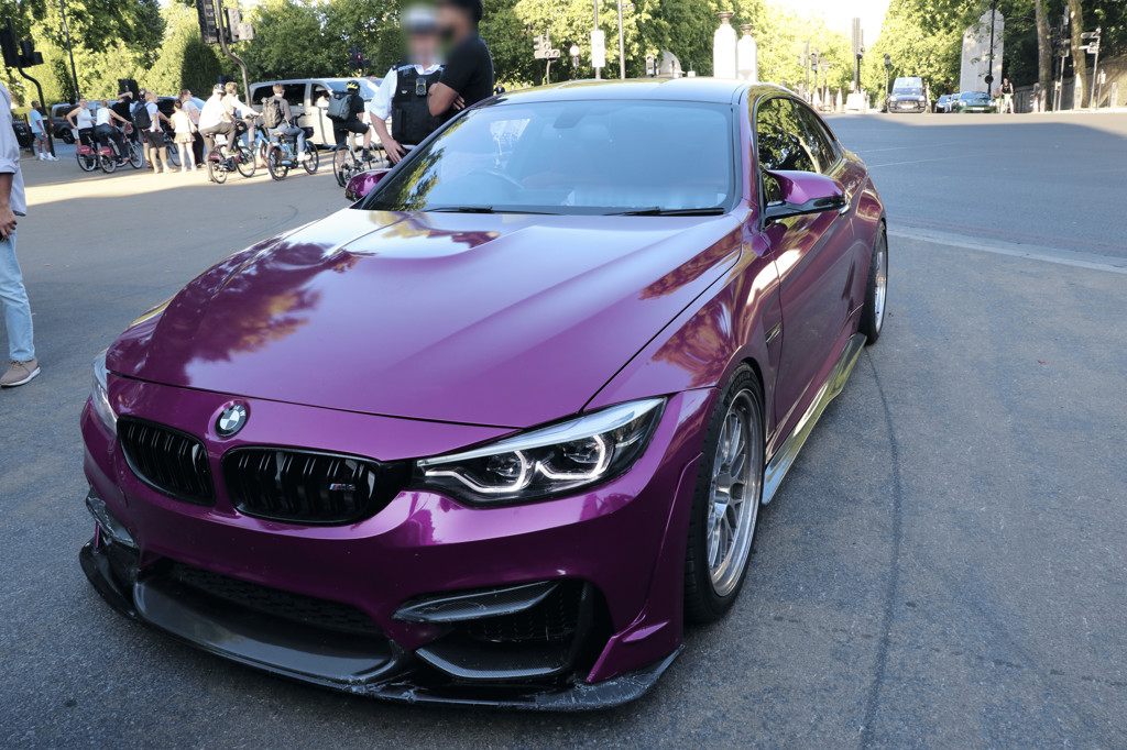 Лондонската полиция конфискува автомобили на стойност 10 милиона долара само за един уикенд по време на акция срещу антисоциалното шофиране 4 BMW M3, иззет от Метрополитън полицията в Лондон между 7 и 9 август. (С любезното съдействие на Метрополитън полицията)