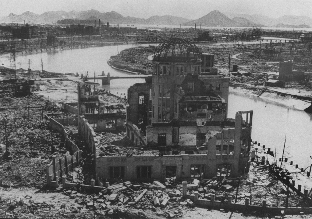 Бяха ли бомбите от август 1945 г. „демонични“ 5 Дали бомбите от август 1945 г. бяха „демонични“?