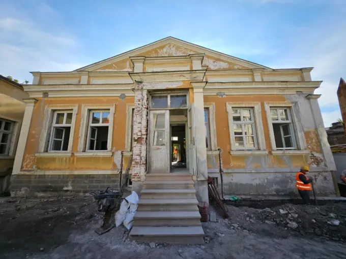 МРРБ засилва контрола върху строителните поръчки и изпълнението на проектите 10 260928 proverka remont galeria haskovo 64143b64cd14fbc39095387e14751a558