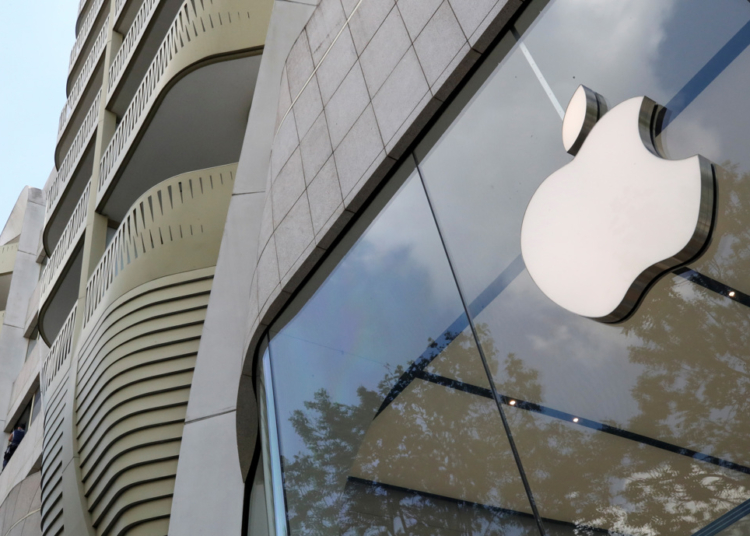 Разработчици на приложения на трети страни във Великобритания съдиха Apple за 2,7 милиарда долара заради ограниченията върху проследяването