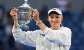 Рибакина победи Сабаленка, за да спечели титлата на US Open и да се изкачи си до № 1 3 Елена Рибакина победи Арина Сабаленка, за да спечели титлата на US Open и да подчертае изкачването си до №1