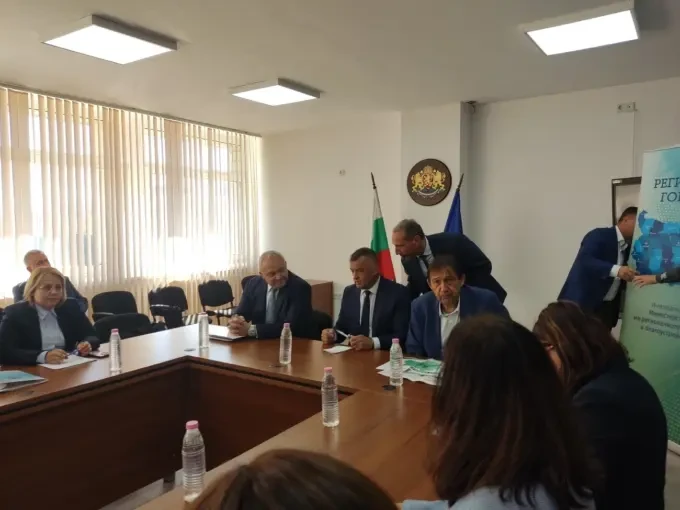 Нови пожарни участъци ще бъдат разкрити в 11 района на страната 1 Нови пожарни участъци ще бъдат разкрити в 11 района на страната