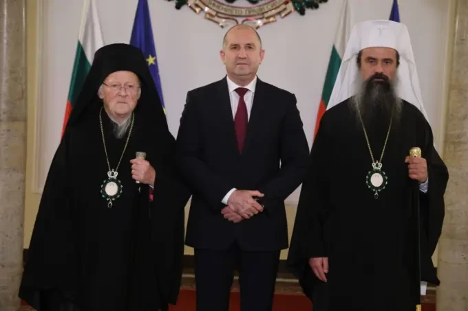 Румен Радев и патриарх Вартоломей обсъдиха църковното единство и добросъседството на Балканите