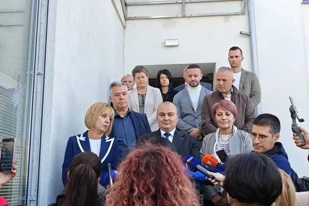 БАБХ, НАП и КЗП влязоха едновременно в седем склада на търговски вериги
