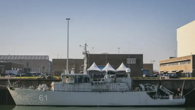 Минният ловец „Бриз“ премина под български флаг 26 6ae4e263d29ae vms 1